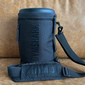 Gymshark barrel bag